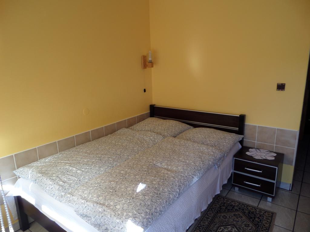 Sylwia Apartment ชกลาร์สกา ปอเรมบา ห้อง รูปภาพ