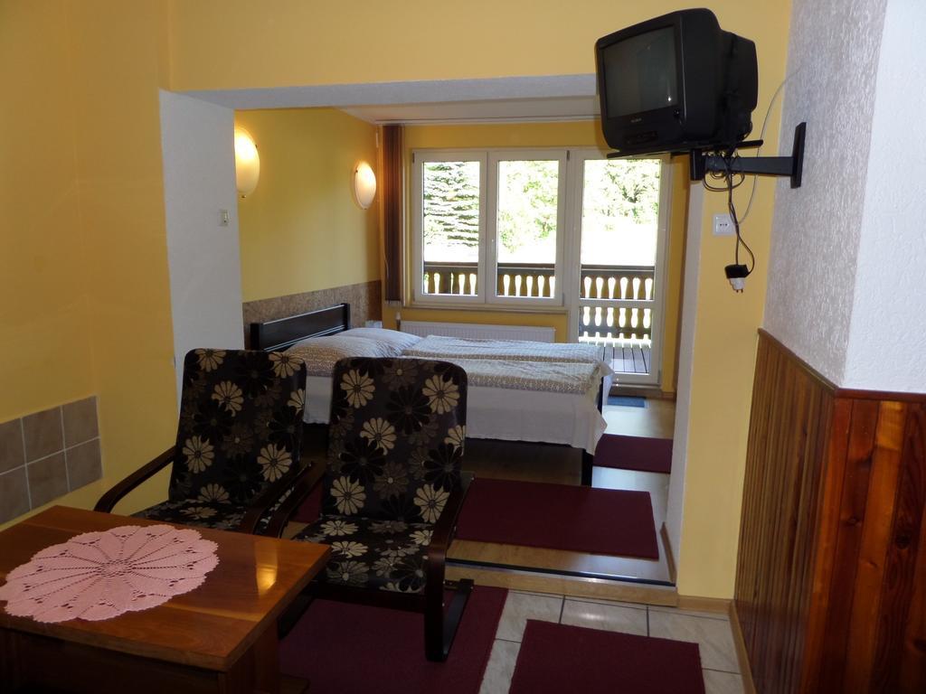 Sylwia Apartment ชกลาร์สกา ปอเรมบา ห้อง รูปภาพ